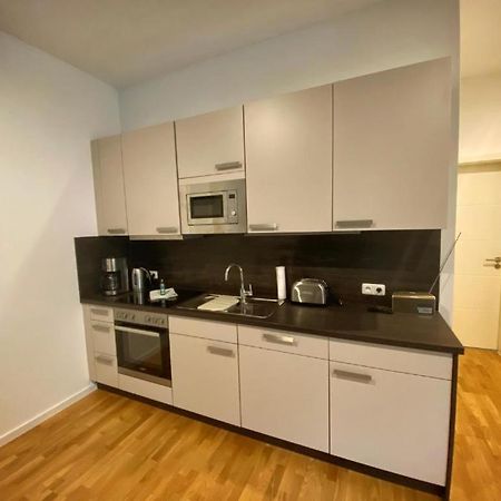 Apartments Am Kaisersaal แอร์ฟวร์ท ภายนอก รูปภาพ